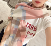 China Replica Burberry Scarf 48usd Only